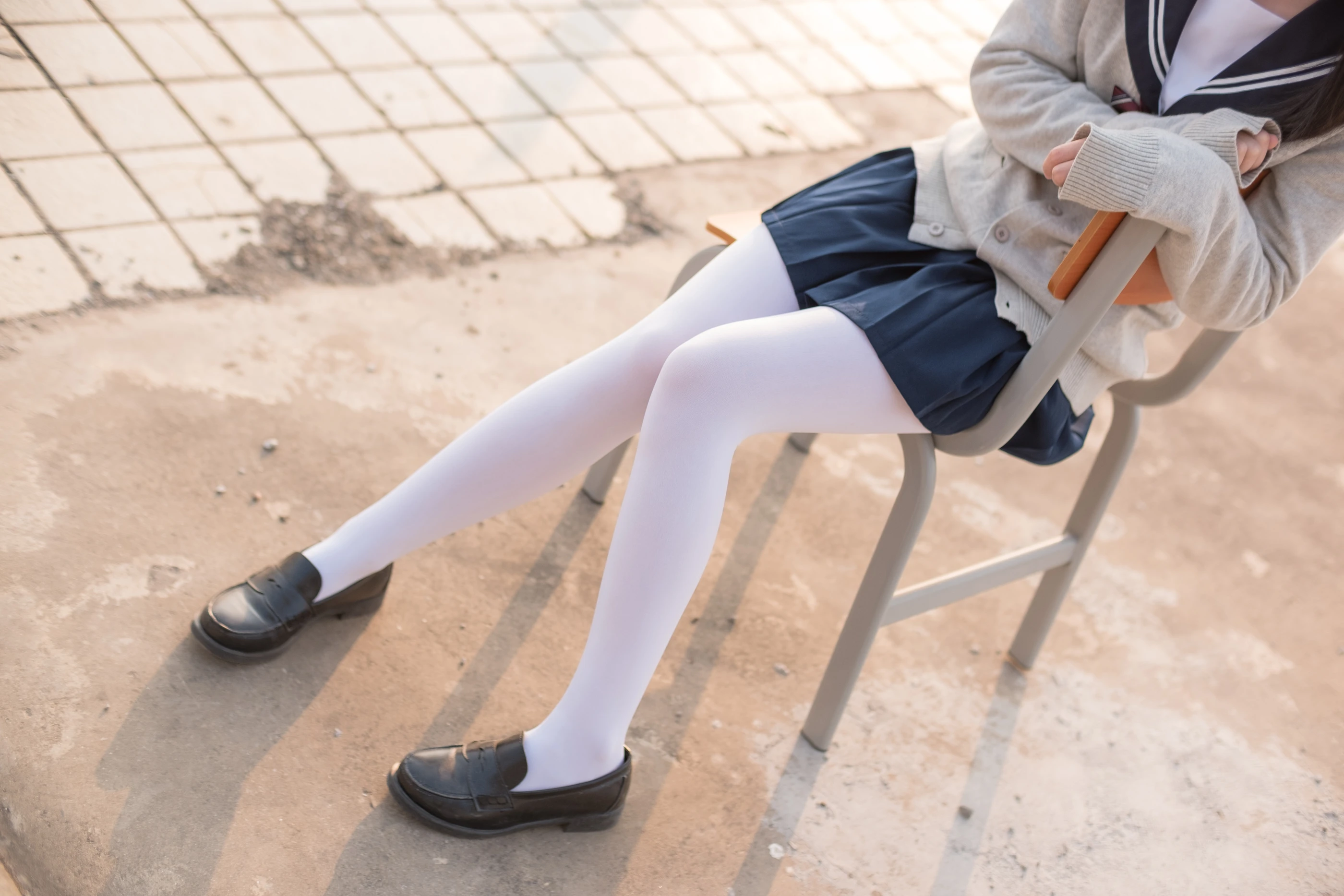 森萝财团 [SSR-004] JK白丝足控 [98P]插图5